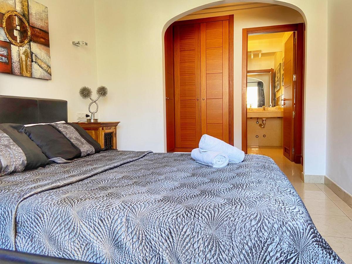 Los Cristianos 4 Bed Townhouse Екстериор снимка